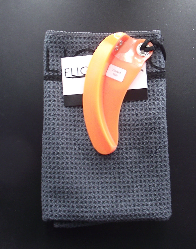 FlighTowel - Serviette d'entrainement de DiscGolf - Joueurs DROITIERS