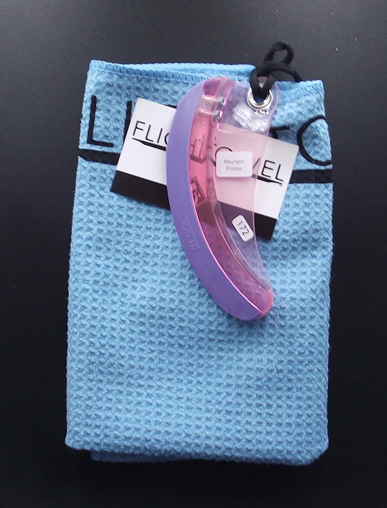 FlighTowel - Serviette d'entrainement de DiscGolf - Joueurs DROITIERS