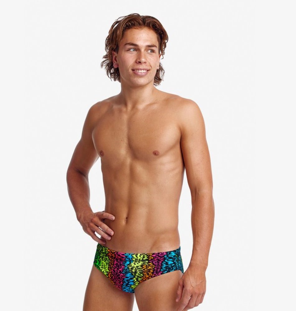 FUNKY Classic Brief ECO C-Infinity - Maillot d'entrainement pour hommes - Sunset West de Funkita - Funky
