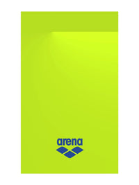 Compact quick-drying microfiber swim towel designed for pool deck training and sports travel.