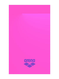 Compact quick-drying microfiber swim towel designed for pool deck training and sports travel.