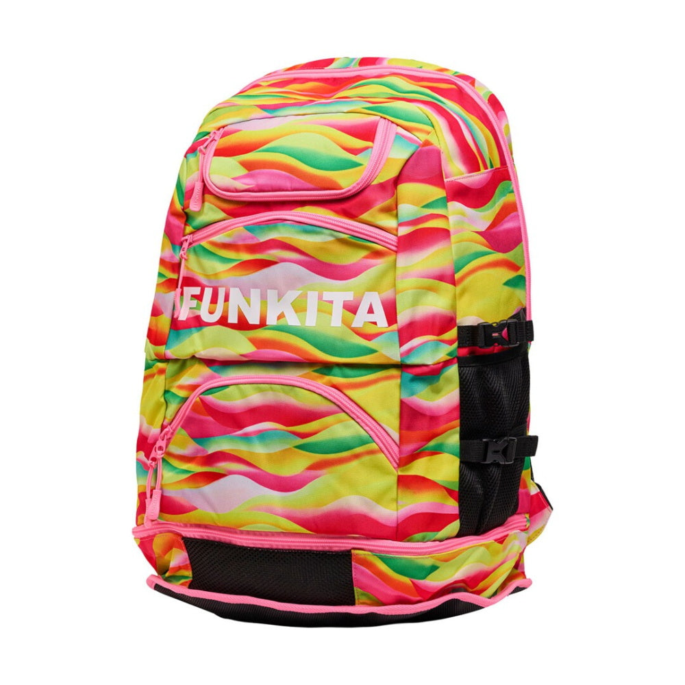 Sac à dos de natation ergonomique avec compartiments multiples et sangles rembourrées pour équipement aquatique.