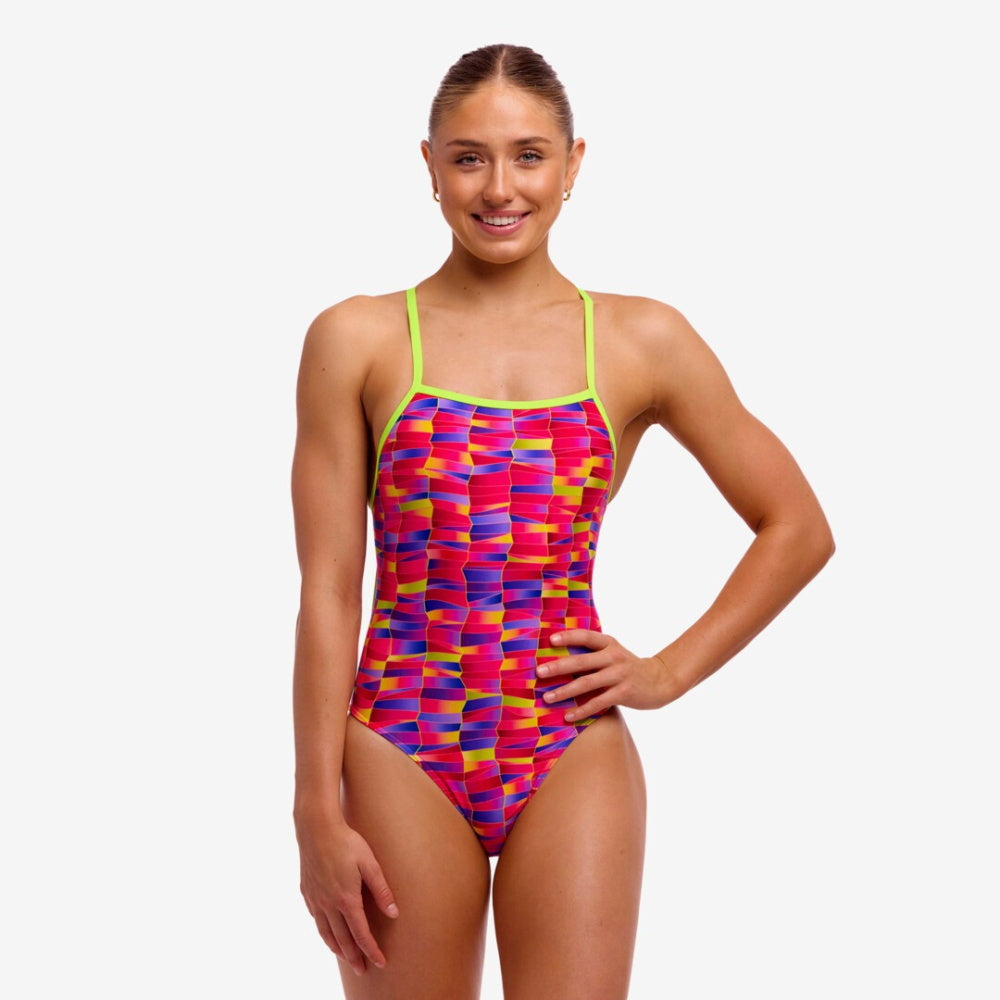 FUNKITA - TIE ME TIGHT - One-piece - Maillot d'entraînement pour femmes - WRIGGLE WALLS
